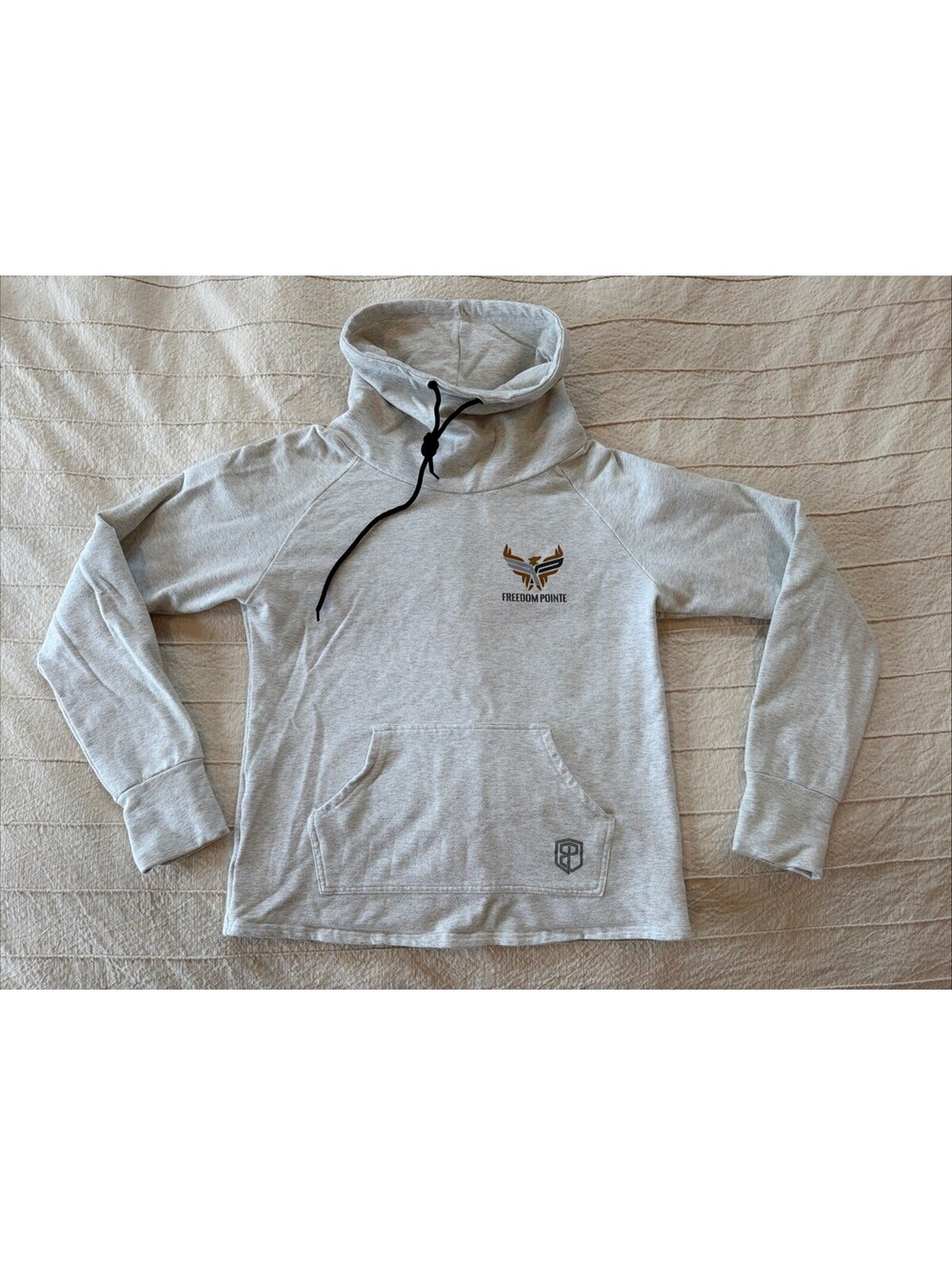 Born Primitive Freedom Pointe Cowl Neck Sweatshirt Gray Women’s Medium